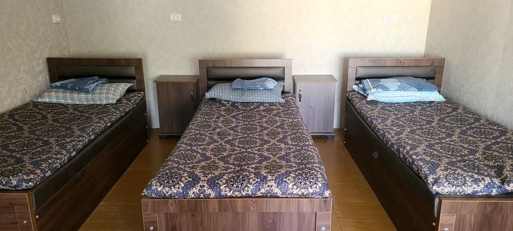 Мехмонхона  хотел Арзон  тозза Закис 100 булиши шарТ