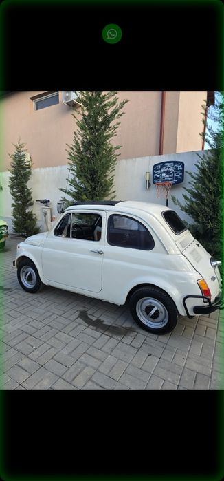 Mașină de epoca fiat 500l 1970