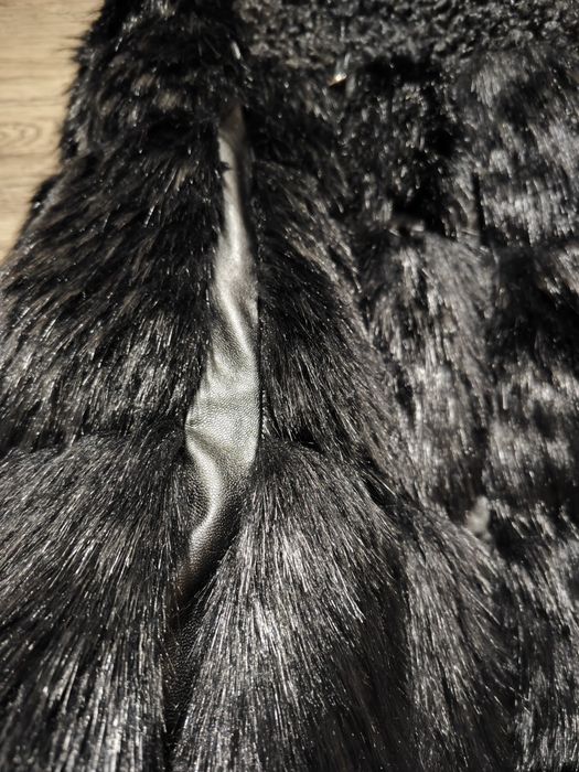 Кафяви якета от естествена и еко кожа и елек