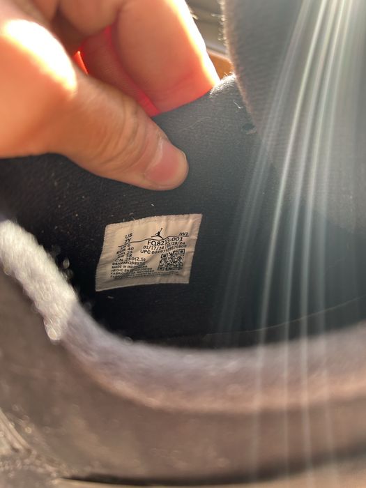 Vând Jordan 4 Black Canvas – Mărimea 40 (EU)