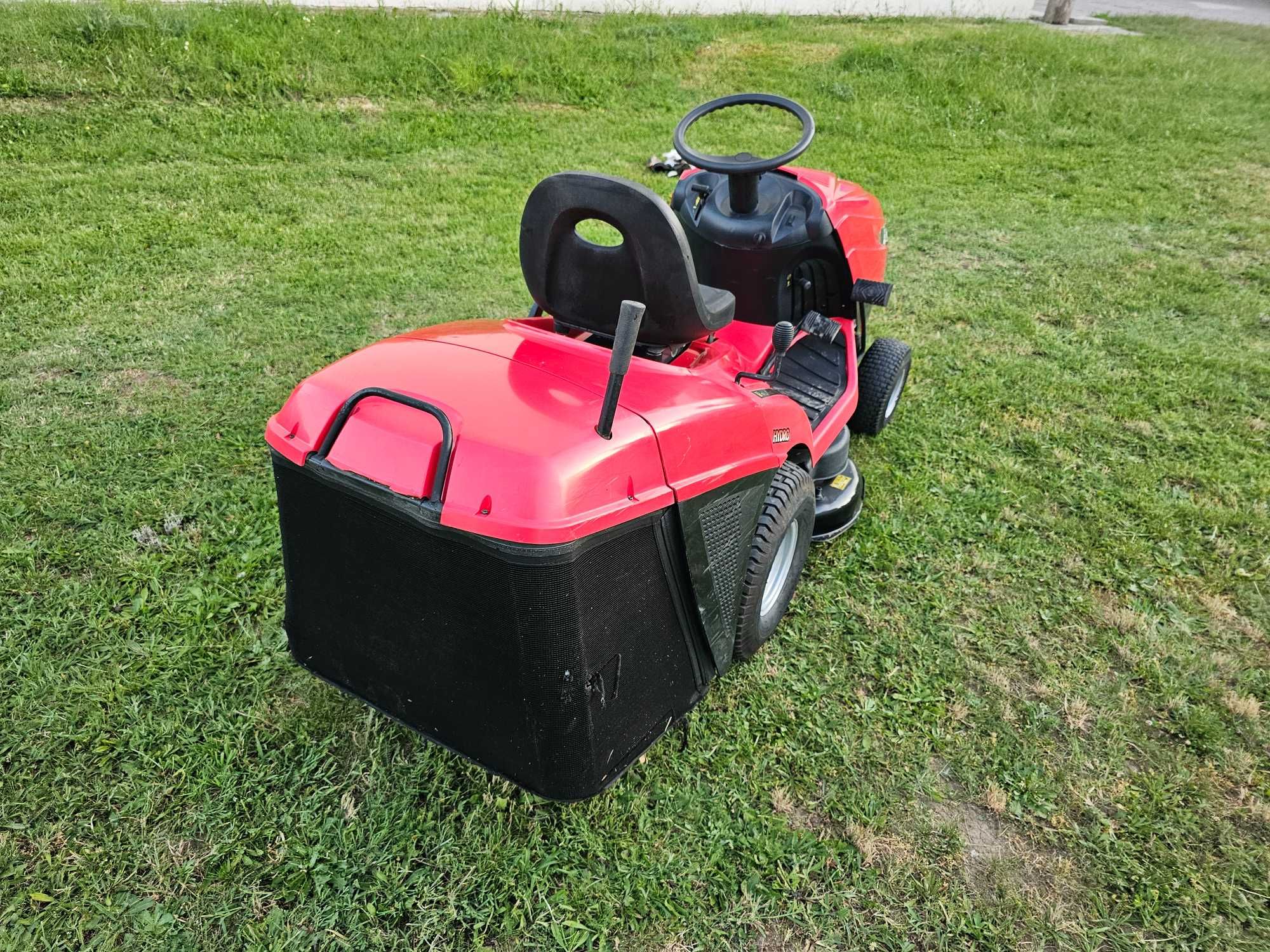 Тракторна Косачка Briggs&Stratton/EFCO ITALY.  ПЕРФЕКТНА.
