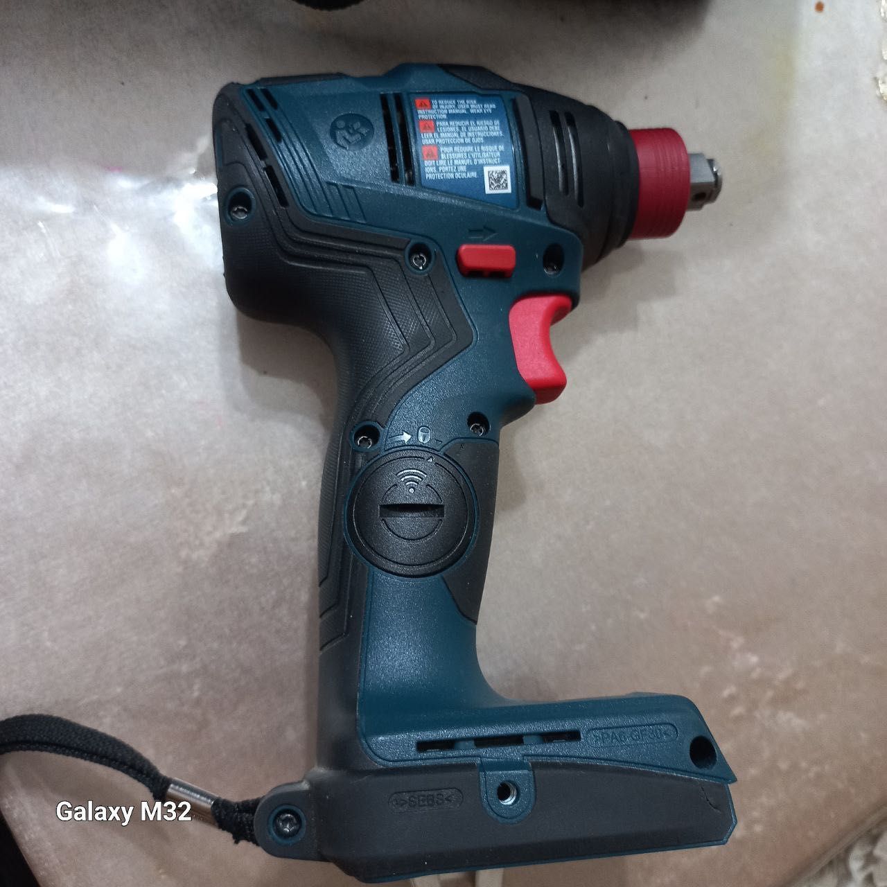Bosch GDX18V-210 Беспроводной ударный шуруповерт/гайковерт 2 в 1