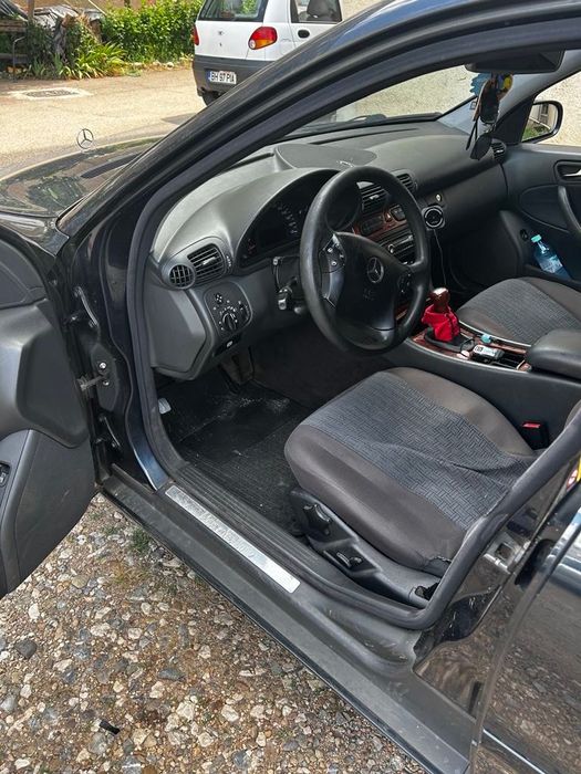 Mercedes Clasa C 2.2