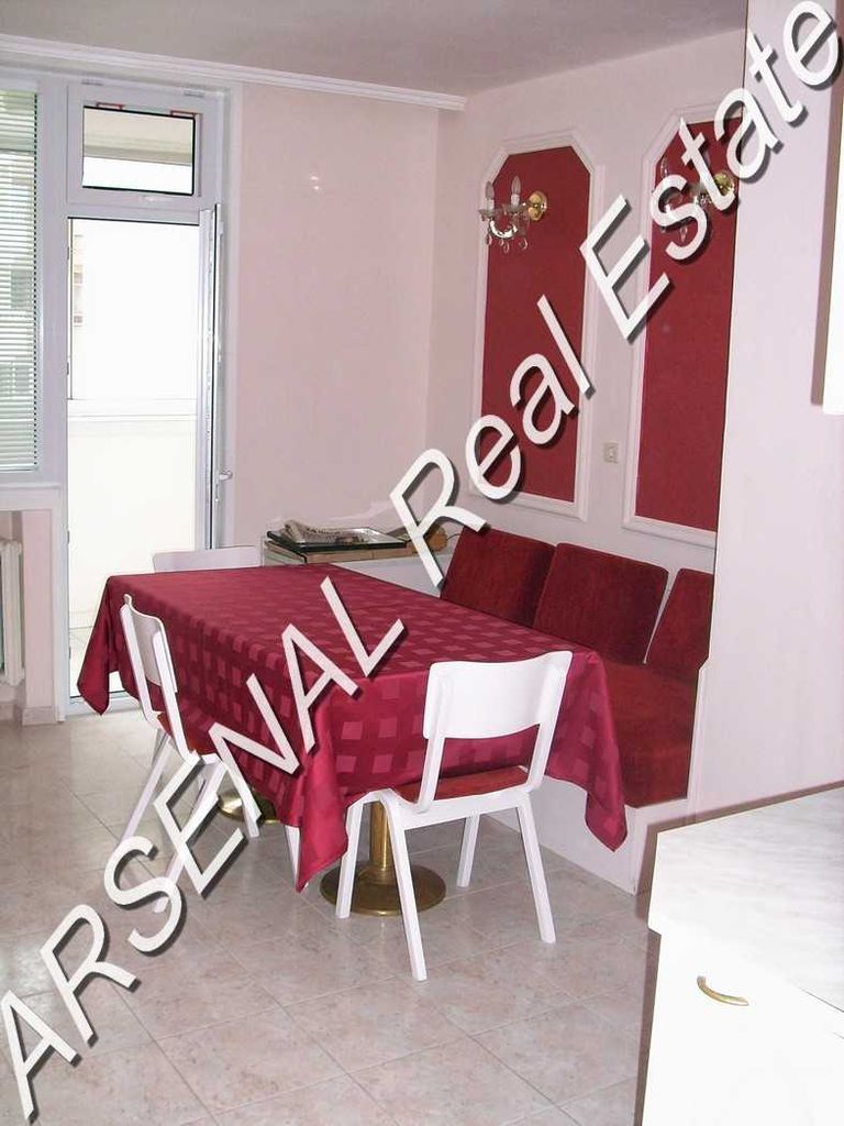 Дава се под наем Двустаен апартамент в София, Лозенец - 84 кв.м за 550 € - Снимка #3
