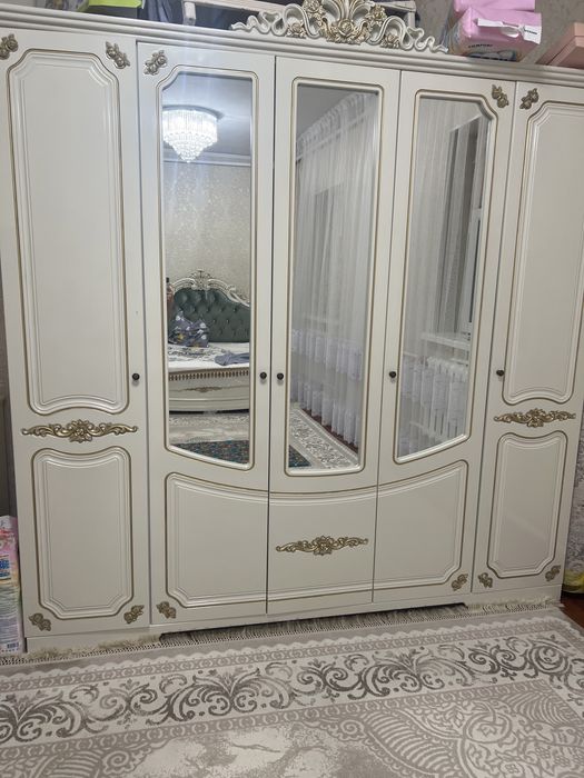 Шифоньер комод тумбо 2шт