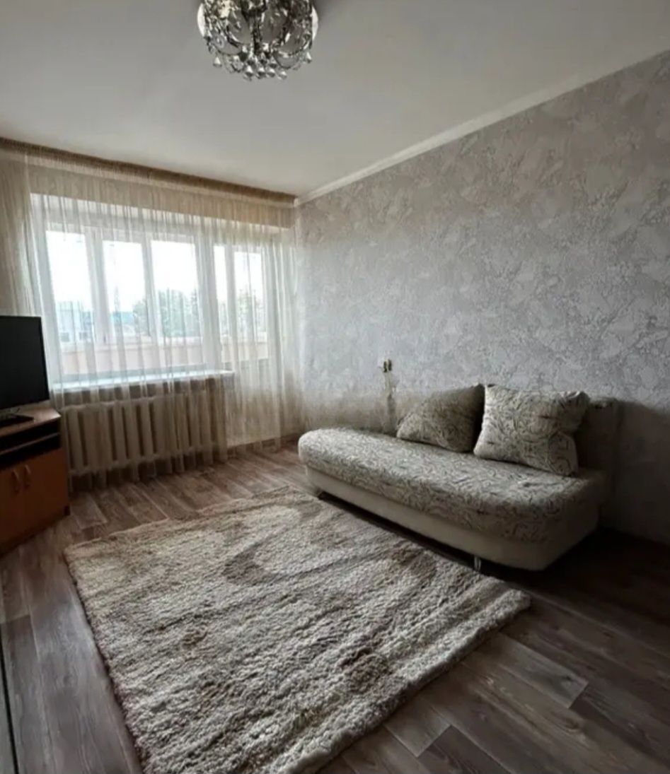 СРОЧНО Сдам 1комн.кв.Центр.с мебелью