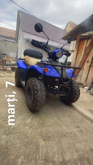 Vând ATV KYMKO 150 cc