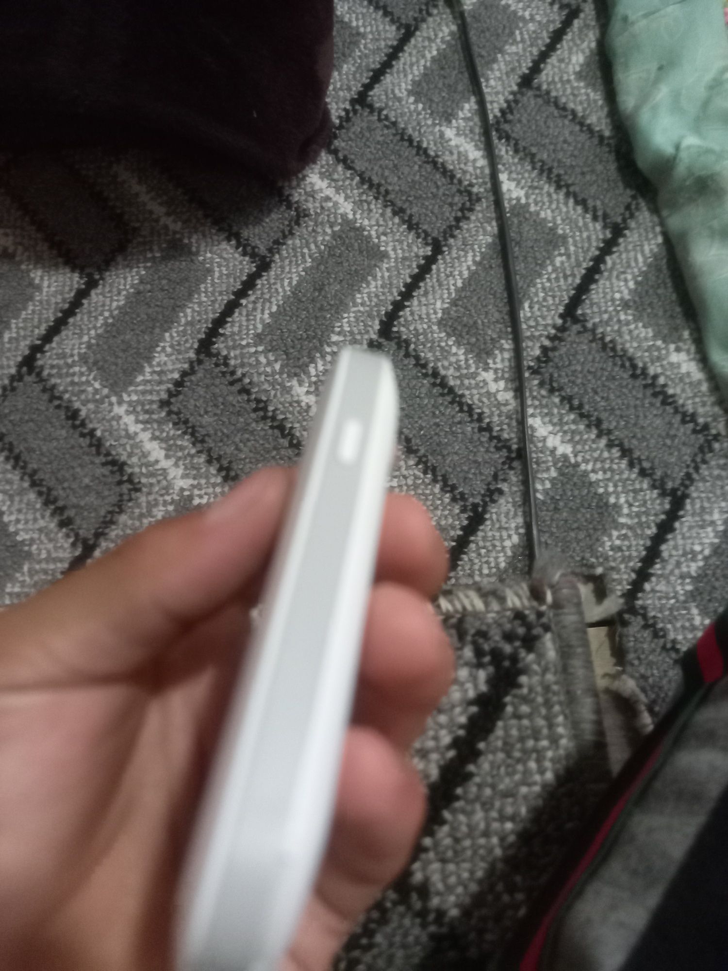 Cho‘ntak wi fi sotiladi sim karta bilan ishlaydi