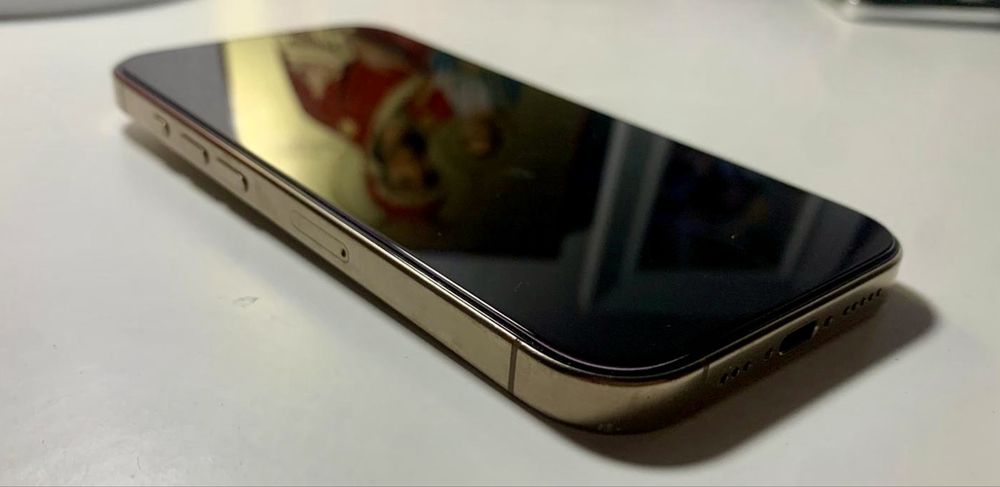 Apple iphone 16 Pro 92% Baterie