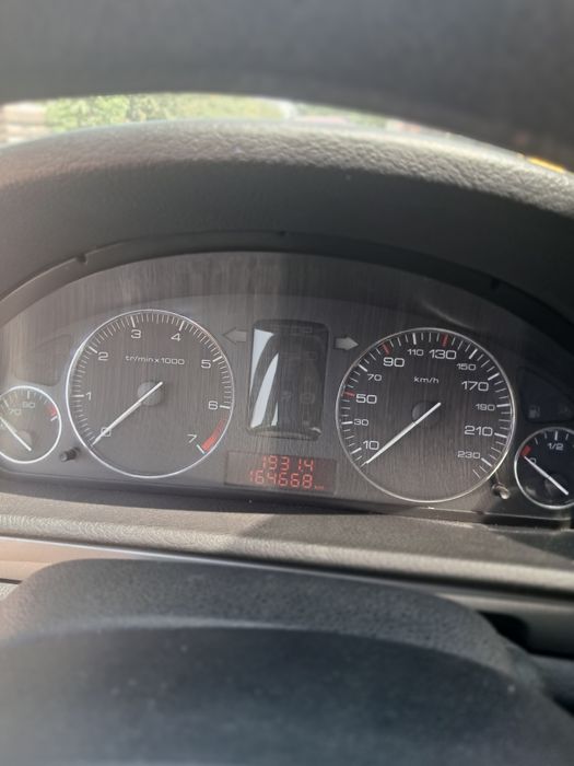 Peugeot 407 1,8 benzina an 2008 165000 km primul proprietar
