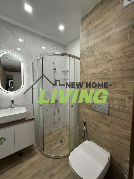 Продава се Двустаен апартамент в Пловдив, Център - 65 кв.м за 2693 €/кв.м - Снимка #6