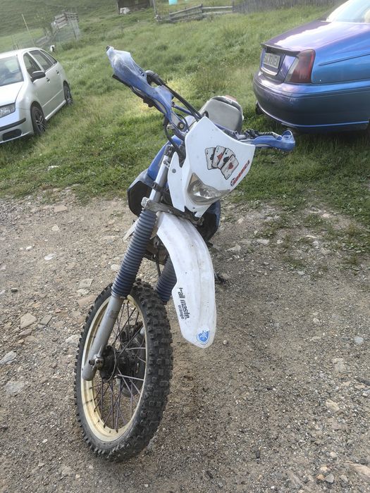 Vând Yamaha Xt 600