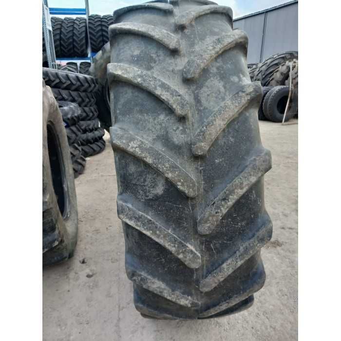 Anvelope Firestone 520/70R38 pentru Case și New Holland.