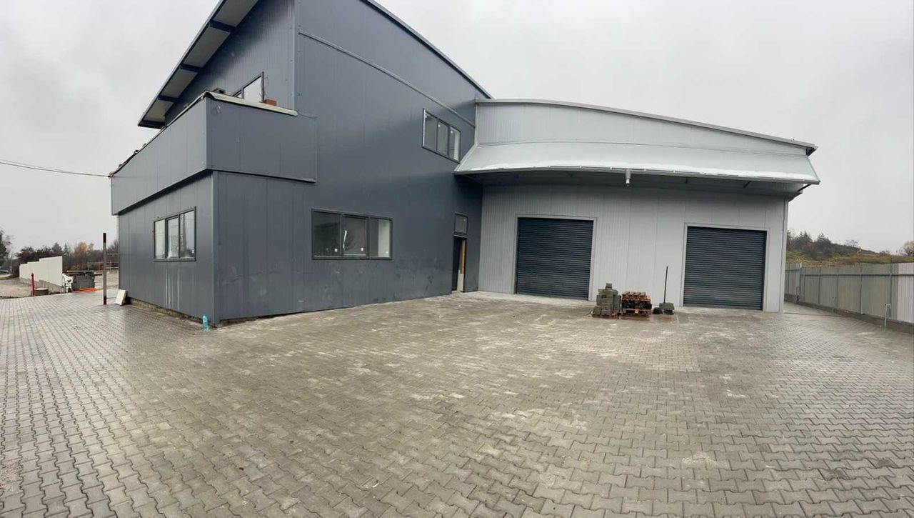 Дава се под наем Промишлена сграда в Перник, Църква - 710 кв.м за 1020 € - Снимка #11