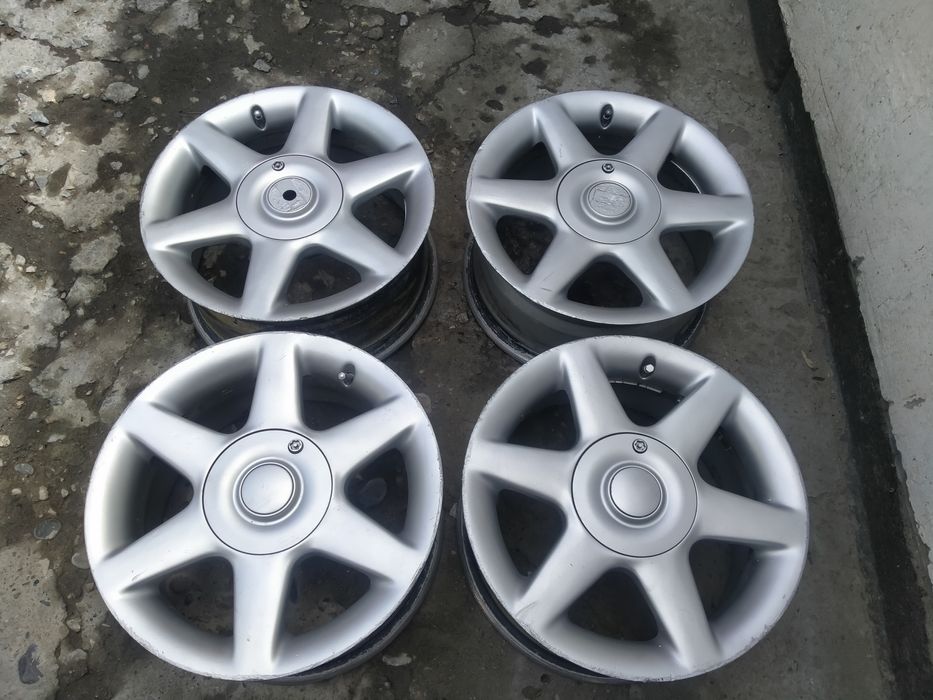 Диски на R15 в хорошем состоянии Ниссан Митсубиси