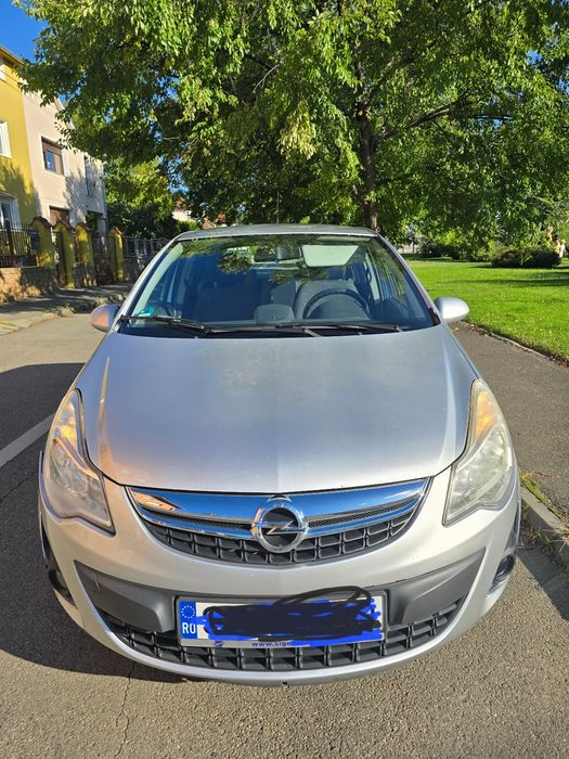 Vand Opel Corsa din 2011