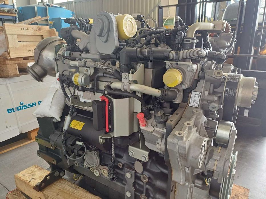 STOC Motor complet nou Deutz TCD 3.6 L4 - 90 kw excavator manitou etc