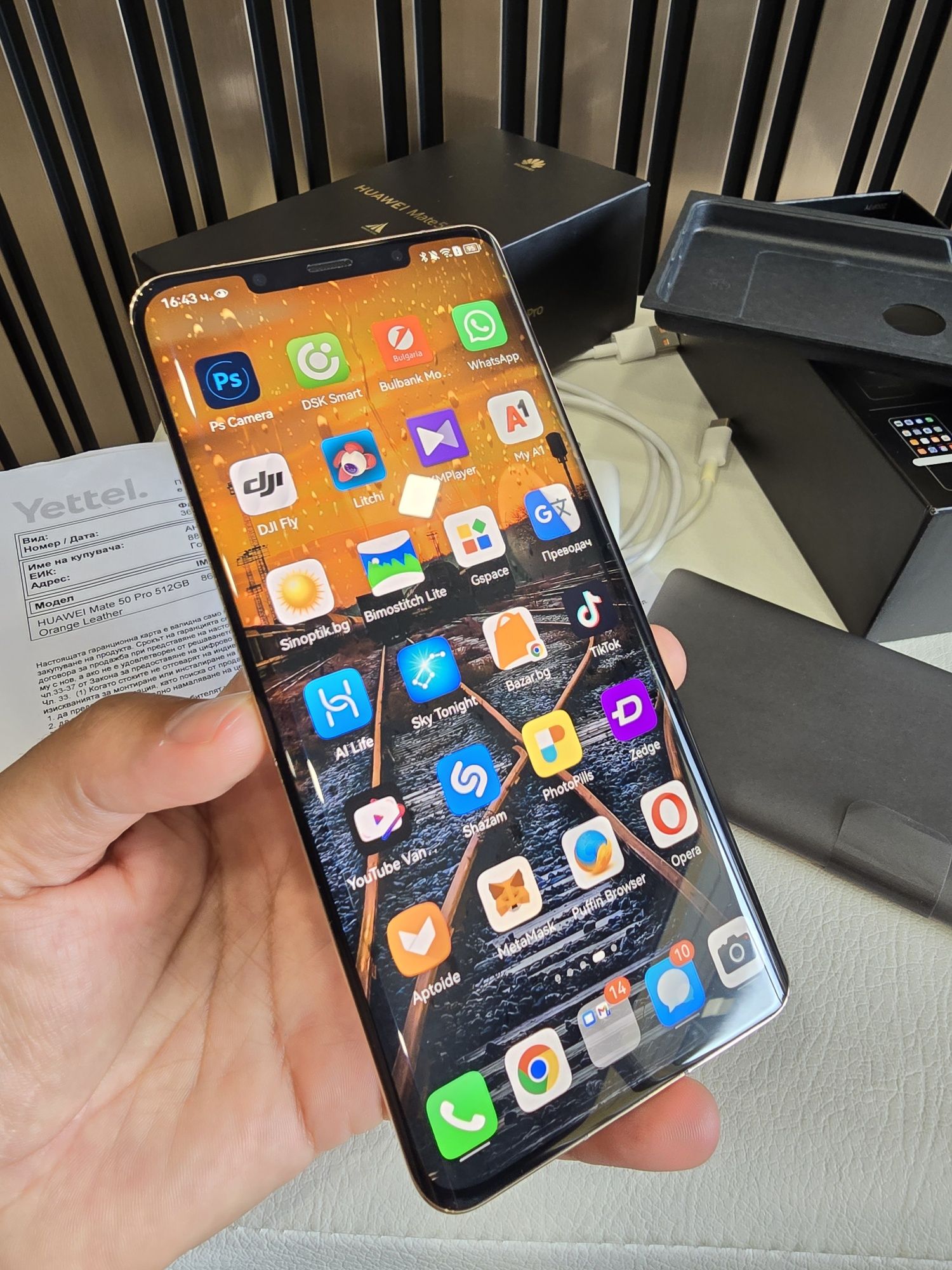 Huawei mate 50 pro 512gb.