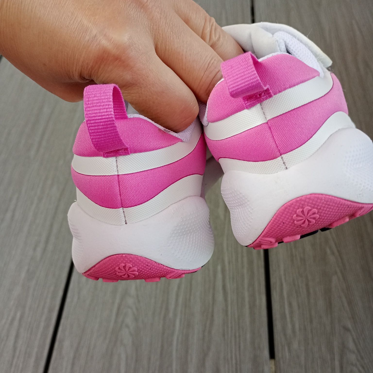 Маратонки Nike за
