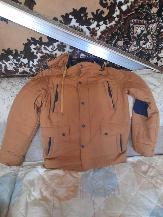 Продаётся куртка мужская