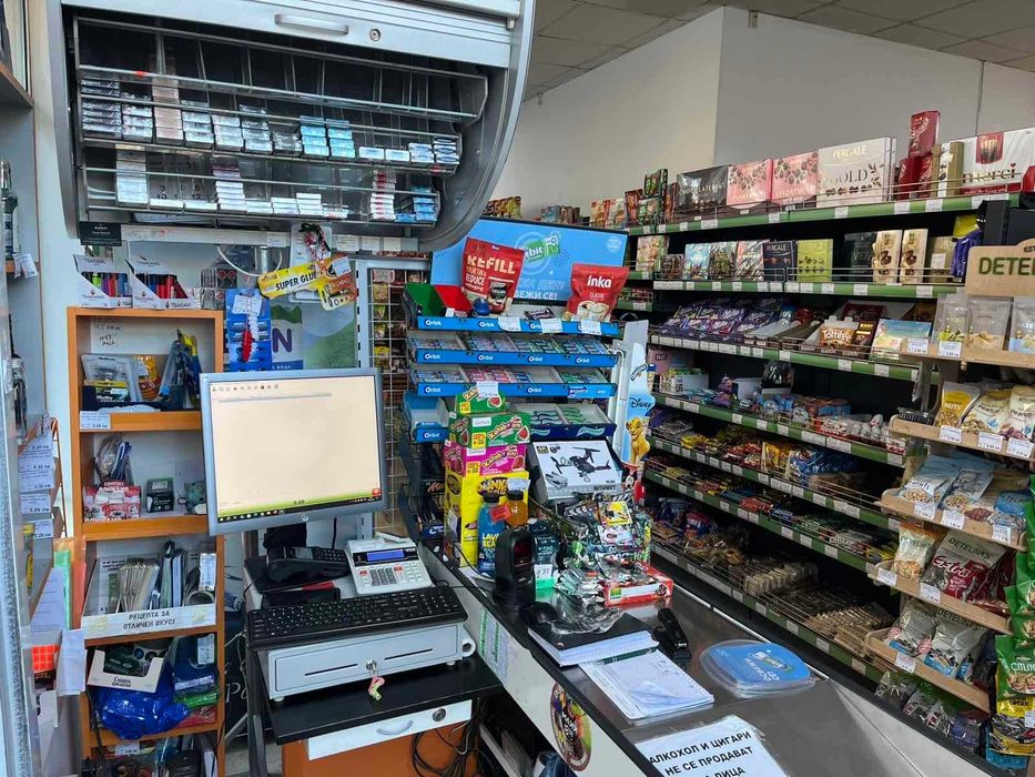 Разработен хранителен магазин в Перник