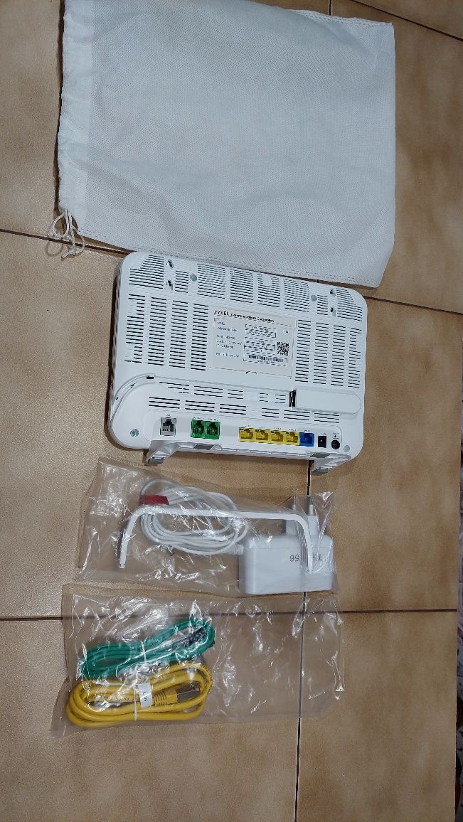 ZYXEL T-54 WIFI 6 Нов..