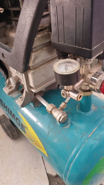 Kompressor sotiladi 25l