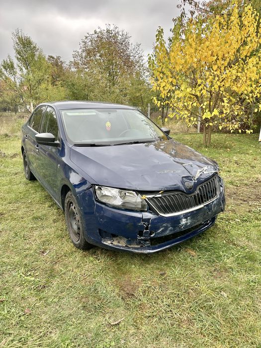 Skoda rapid 1.6 diesel 2015 avariata
