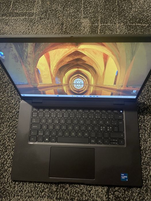 dell latitude 7520 16gb i5-1145G7