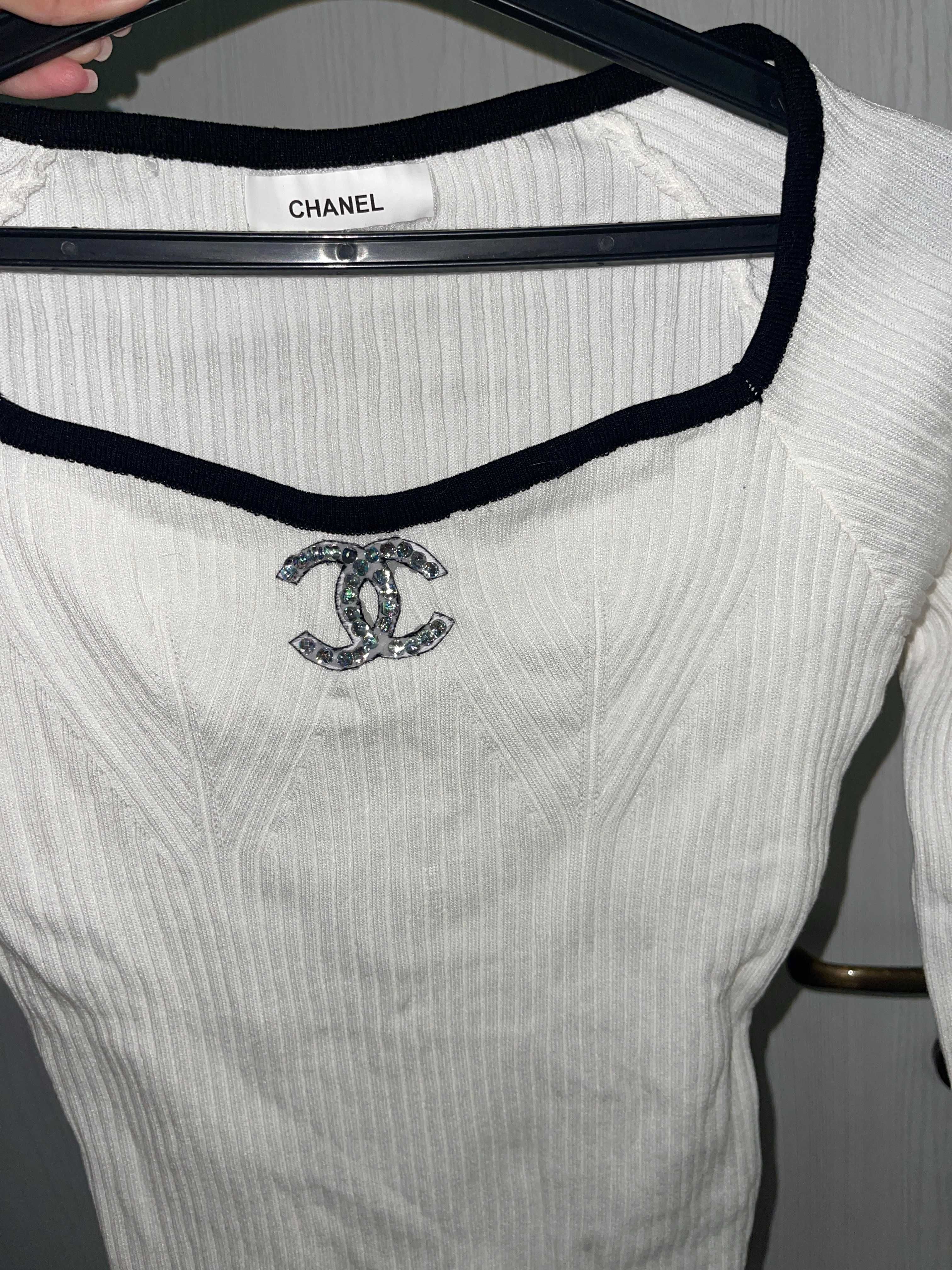 chanel шанел бяла блуза с дълъг ръкав пуловер бял с черно и камъни