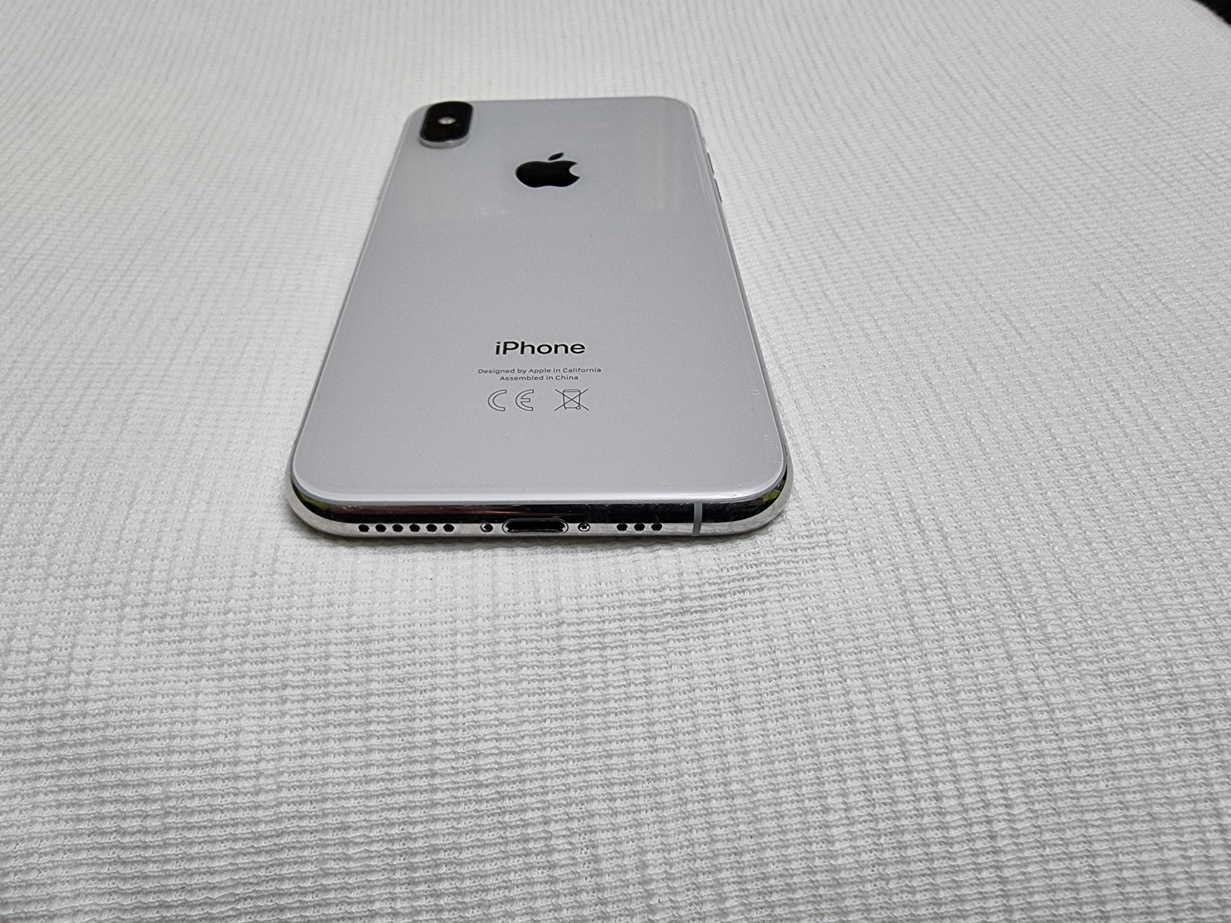 Iphone Xs Silver Neverlocked