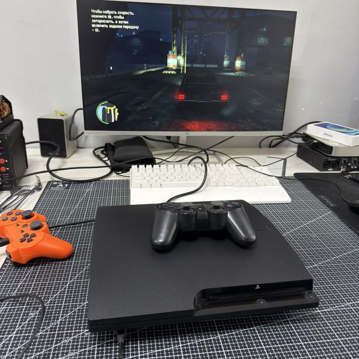 Продам PlayStation 3 Slim 160GB