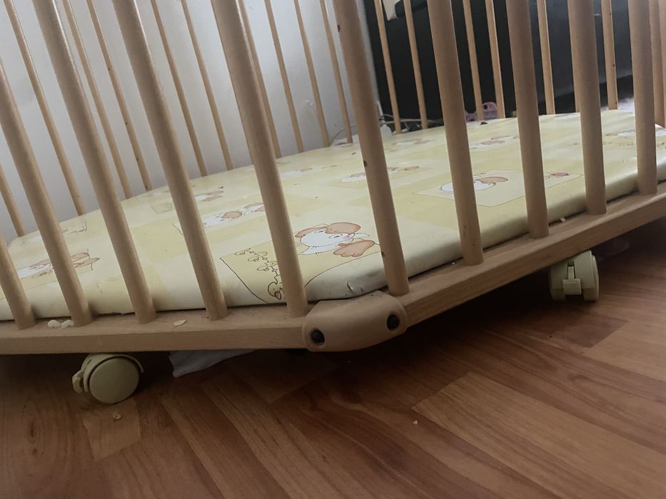 Tarc din lemn pt bebe