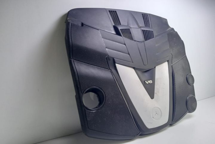 Capac motor   A6420100167 Mercedes-Benz ML W164 seria