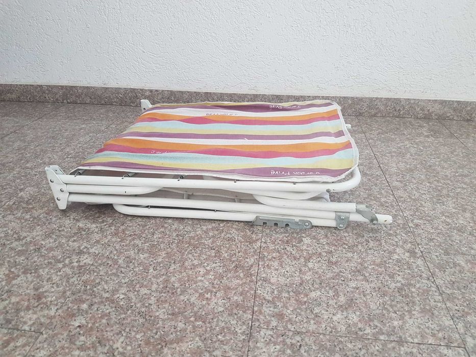 Pat / sezlong pliabil 140 lei