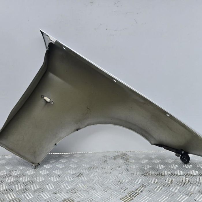 Aripa fata stanga BMW Seria 3 LCI E90