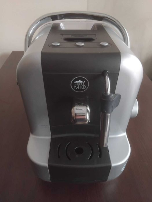 кафемашина Lavazza a modo mio