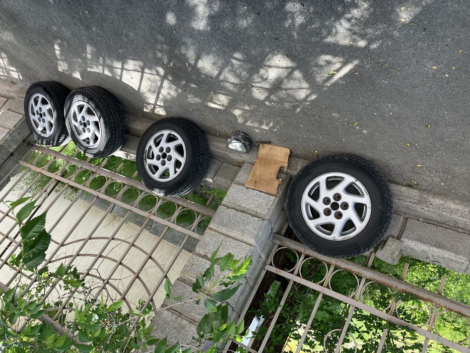 Продам диски на ниссан 15р