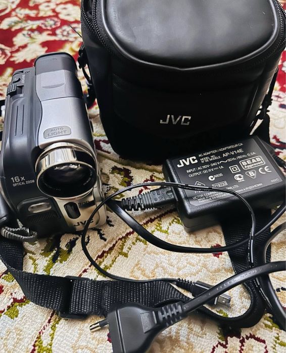 JVC MiniDV video kamera raqamli,kamera,камера