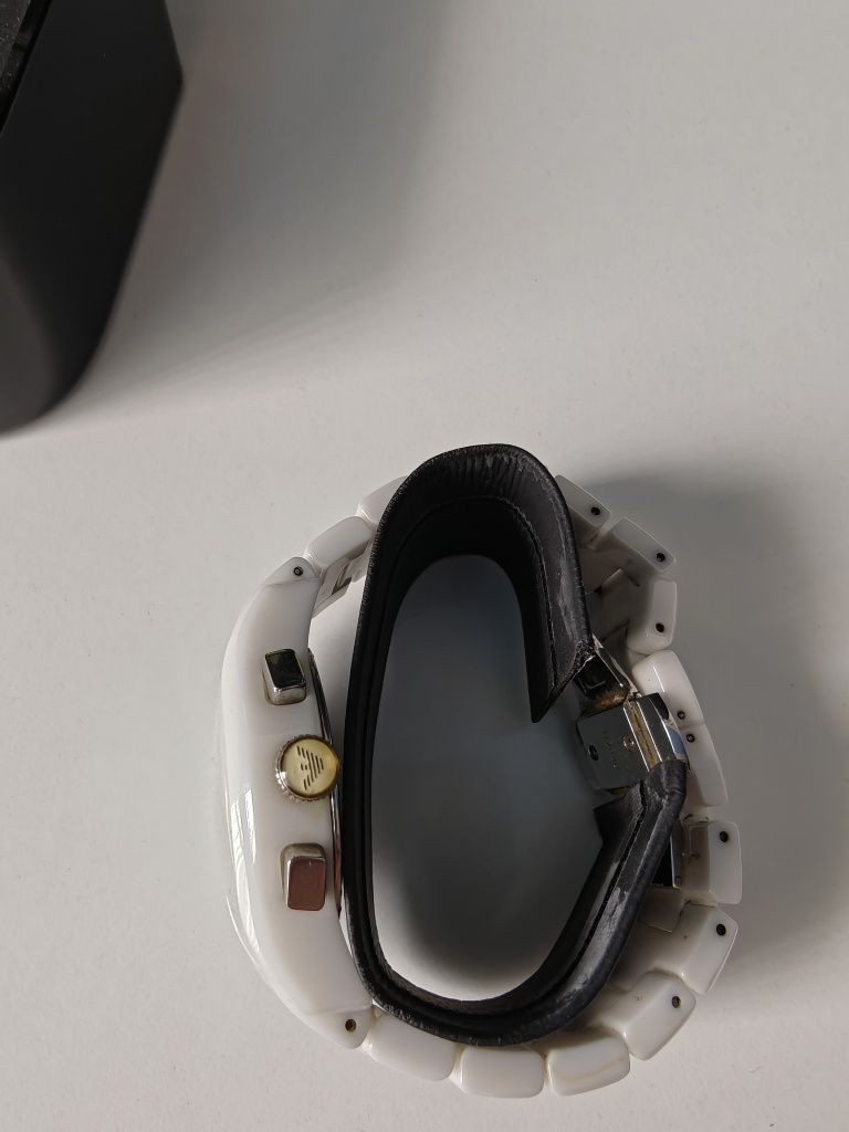 Мъжки ръчни часовници Emporio Armani Ceramica Chronograph AR1400  и AR
