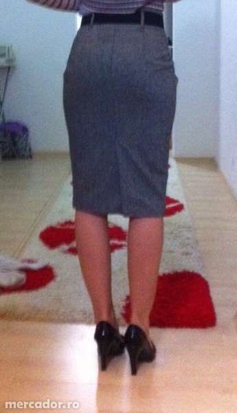 Vând fusta Zara, mărimea s, model creion