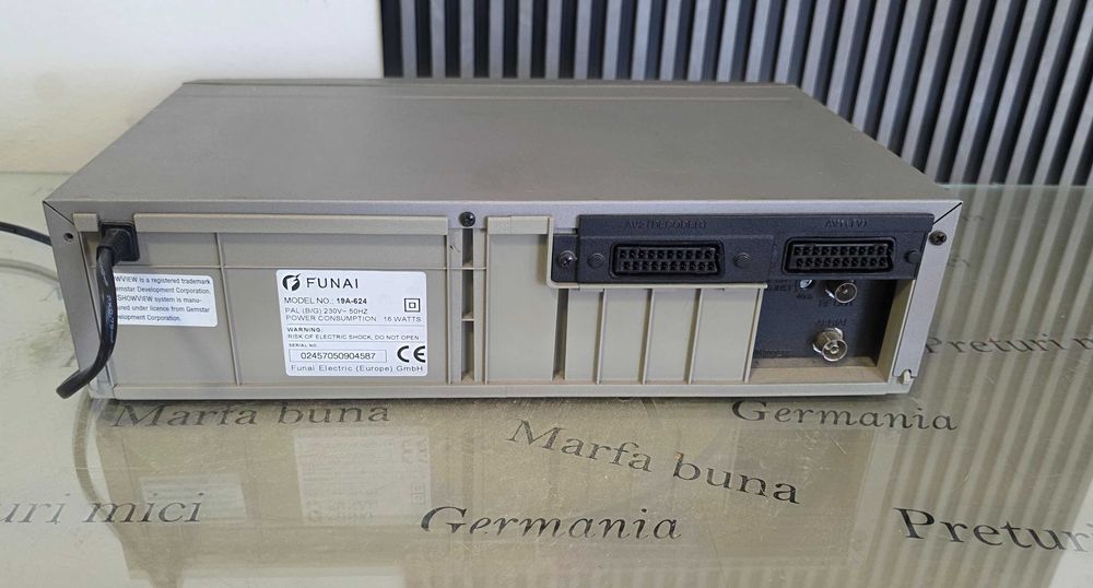 VHS/Video player Funai 19A-624 - import Germania