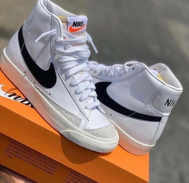 Кроссовки удобные .Состояние новое ,стильные Цена хорошая .Стильнэээи