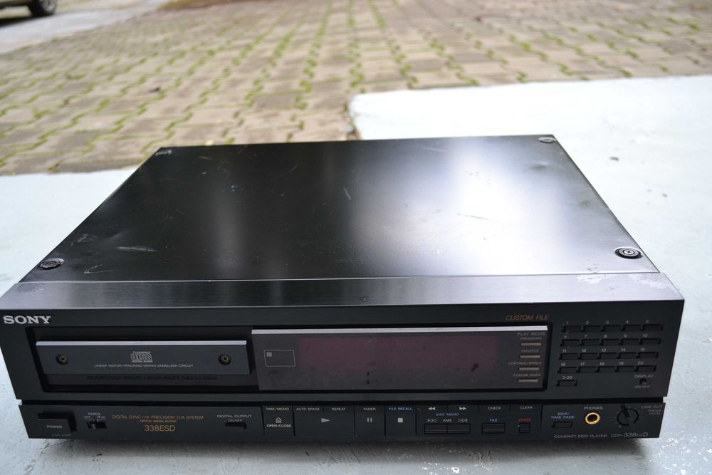 Cd player Sony CDP 338 ESD