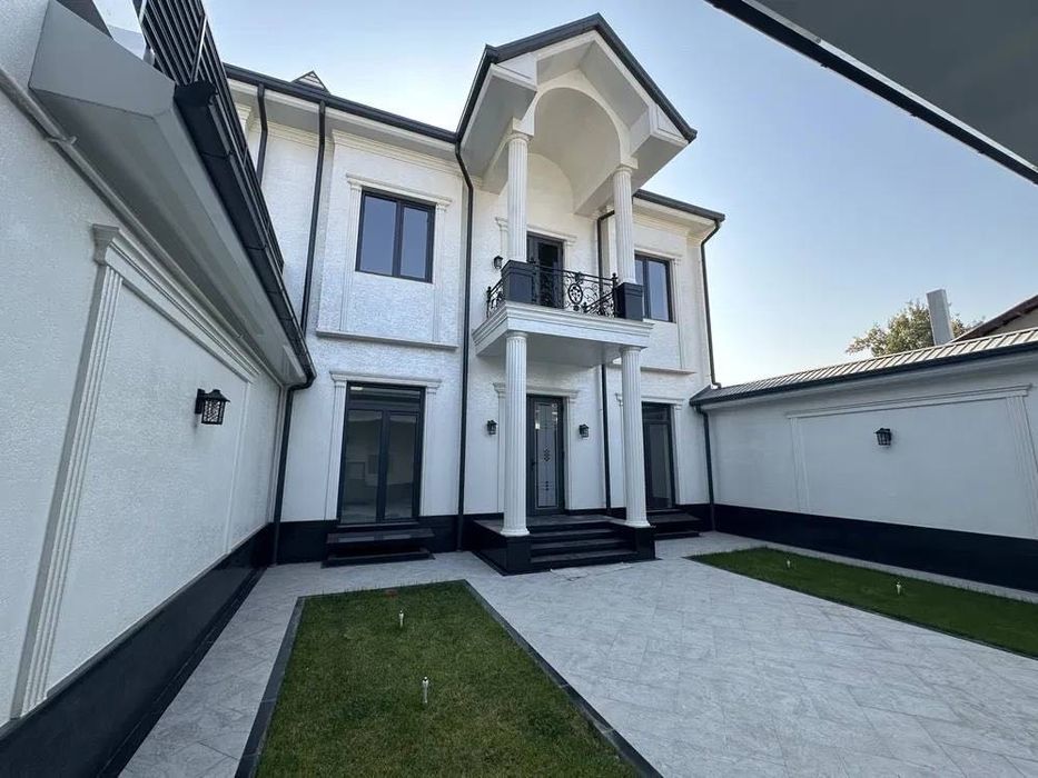 Евро Дом Циалковский 3 сотки Летняя кухня 
Бассейн 
Сауна 
Джакузи