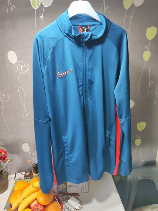 Trening Nike,XL,stare foarte buna