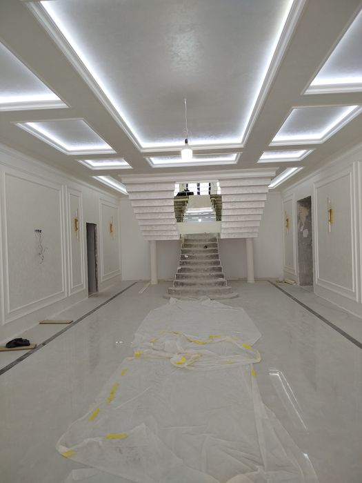 Малярка Коро мукунем