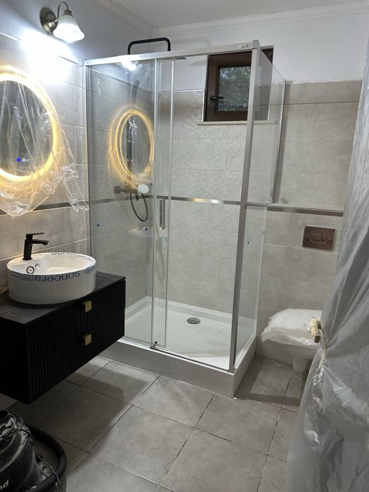 Constructii case la cheie sau la rosu , Renovari , Interioare ,