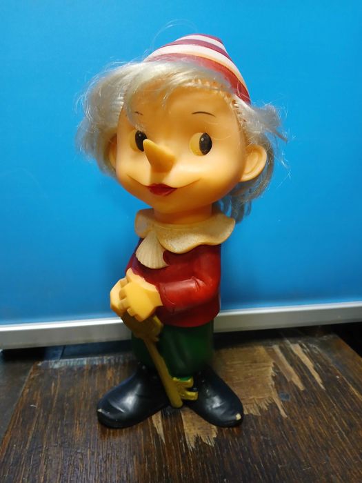 Стара руска гумена играчка Пинокио.