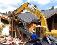 Demolari case,hale, spatii comerciale, apartamente. Evacuare Moloz.